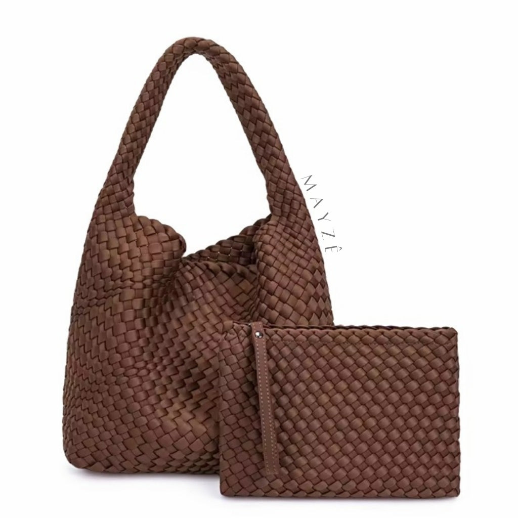 Loja Mayzê, Bolsa Grande Tressê Ingrid, bolsa grande, bolsa de ombro, bolsa trançada, bolsa da moda, bolsa do tiktok, bolsa elegante, bolsa bottega veneta, bolsa em promoção, bolsa de luxo, bolsa em alta, bolsa erika. lojamayze.com, lojamayze.com.br