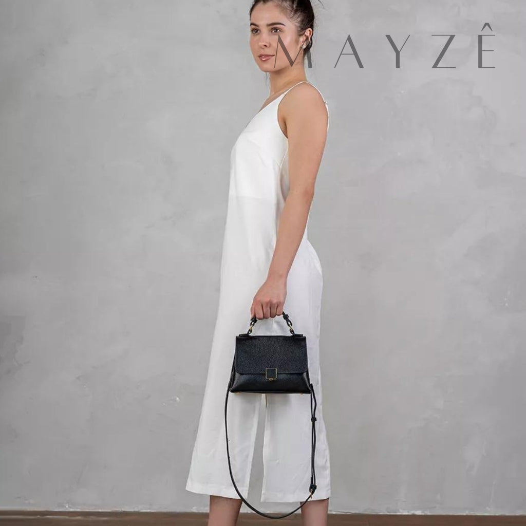 Bolsa Pequena Couro Legítimo Nara, Loja Mayzê, Bolsa Nara, Nara, mayzê, mayze, loja mayzê, bolsa barata, bolsa de grife, bolsa crossbory, bolsa de ombro, bolsa em conta, bolsa com frete grátis, bolsa pro dia a dia, bolsa média, bolsa em alta, bolsa de couro, bolsa de luxo, bolsa em promoção, bolsa do tiktok, bolsa da blogueira, bolsa de influencer, bolsa tendencia