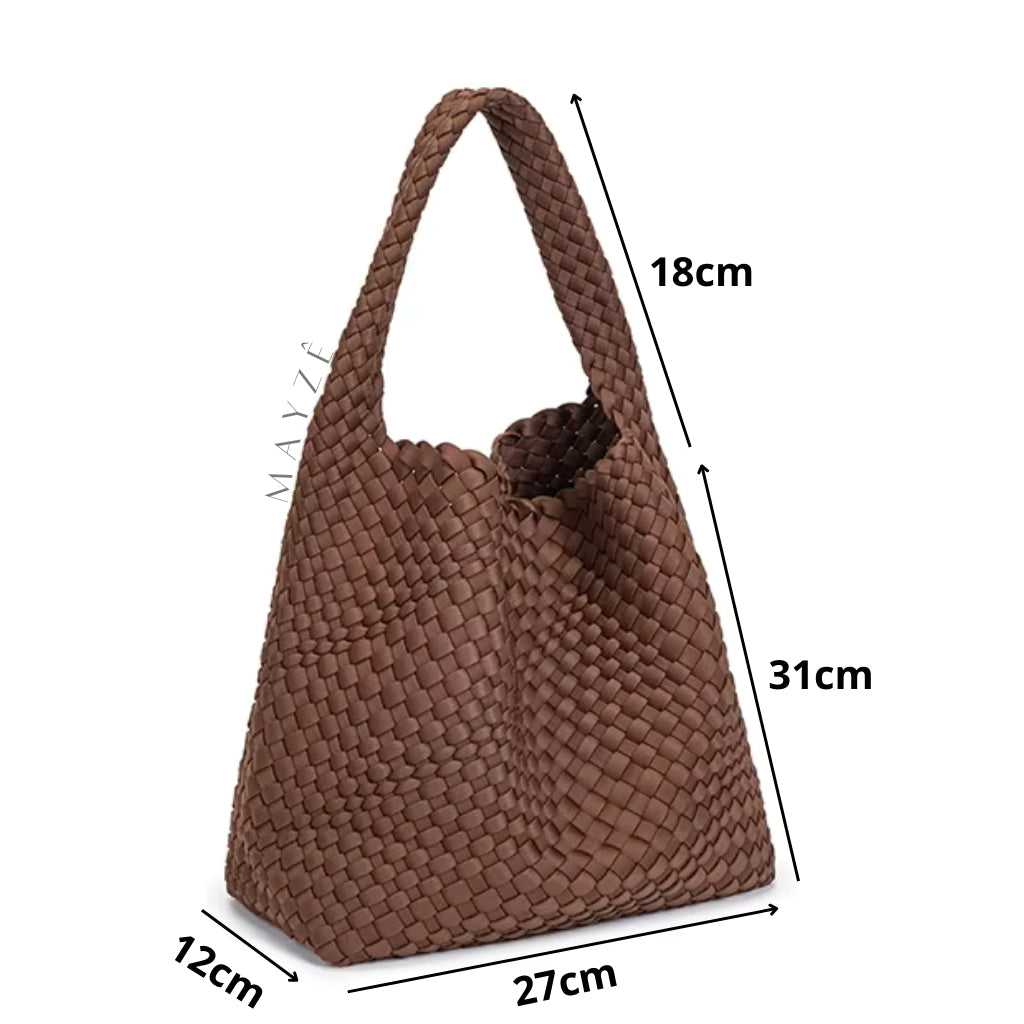 Loja Mayzê, Bolsa Grande Tressê Ingrid, bolsa grande, bolsa de ombro, bolsa trançada, bolsa da moda, bolsa do tiktok, bolsa elegante, bolsa bottega veneta, bolsa em promoção, bolsa de luxo, bolsa em alta, bolsa erika. lojamayze.com, lojamayze.com.br