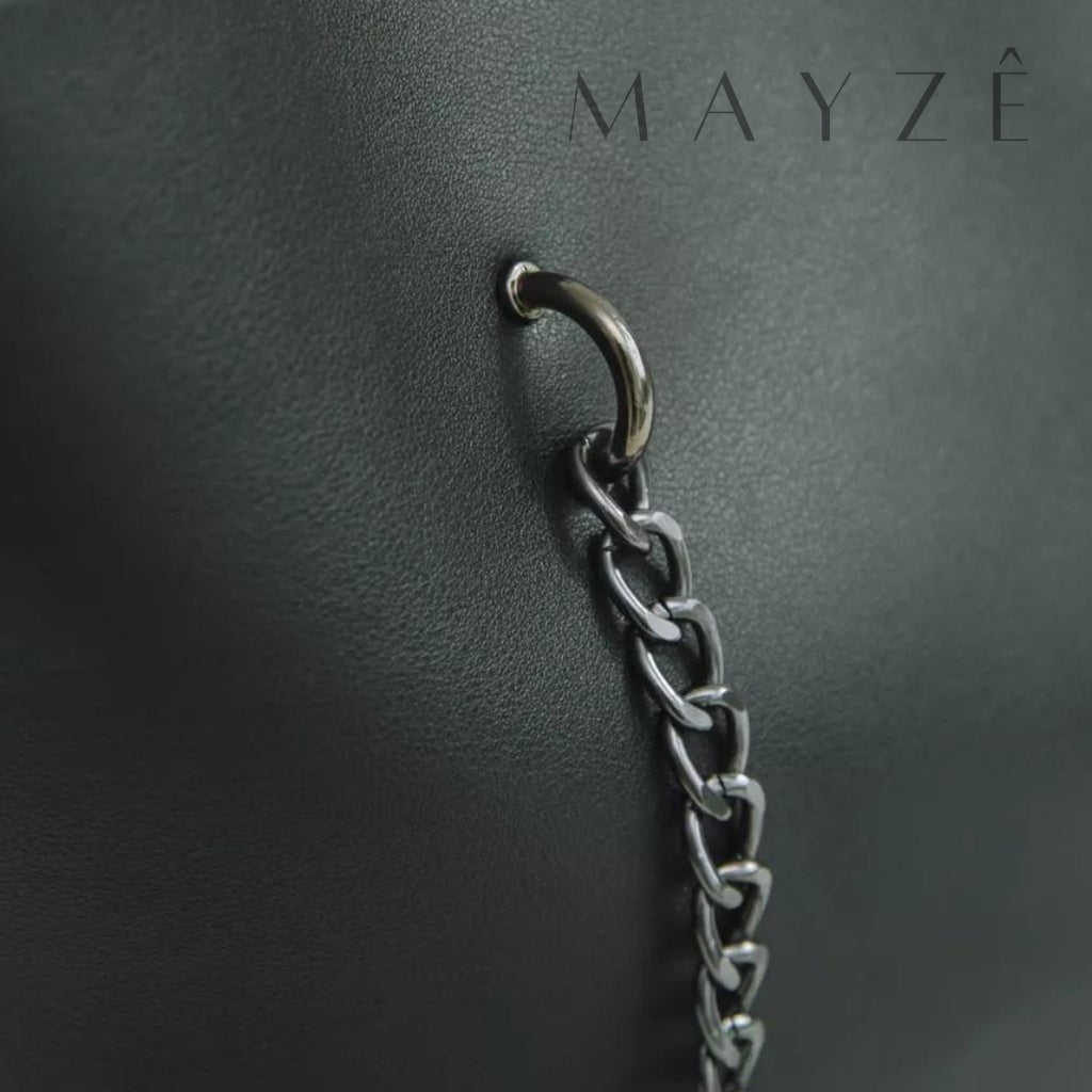 Loja Mayzê, bolsa Rosalia, Rosalia, bolsa grande, bolsa tote, bolsa da moda, bolsa na moda. novidades 2024, bolsa de festa, bolsa barata, bolsa elegante, bolsa simples, festas, casamento, casual, bolsa pra casamento, bolsa para festa, bolsa casual, mayze, mayzê, bolsa de couro, bolsa elegante, frete grátis, https://lojamayze.com.br/