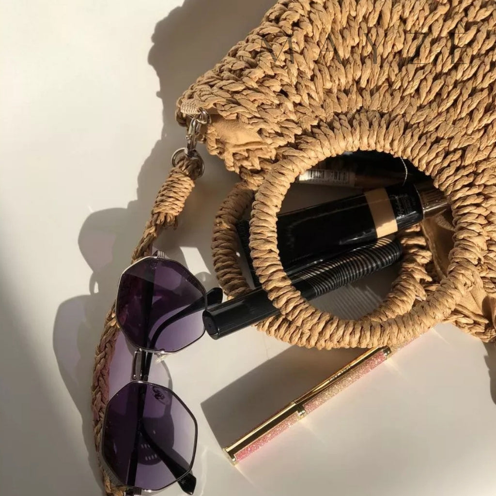 Bolsa de Praia Isa mine, Loja Mayzê, Bolsa Isa, bolsa de palha, bolsa de verão, bolsa da moda, bolsa de praia, bolsa meia-lua, bolsa geométrica, bolsa moda praia, loja mayze, bolsa em promoção, bolsa de verão, lojamayze.com, lojamayze.com.br, loja mayze, Mayzê, mayzeoficial