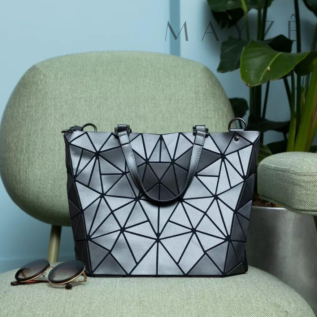 Loja Mayzê, bolsa Rosmeri, Rosmeri, bolsa grande, bolsa tote, bolsa da moda, bolsa na moda. novidades 2024, bolsa de festa, bolsa barata, bolsa elegante, bolsa simples, festas, casamento, casual, bolsa pra casamento, bolsa para festa, bolsa casual, mayze, mayzê, bolsa geométrica, bolsa elegante, frete grátis