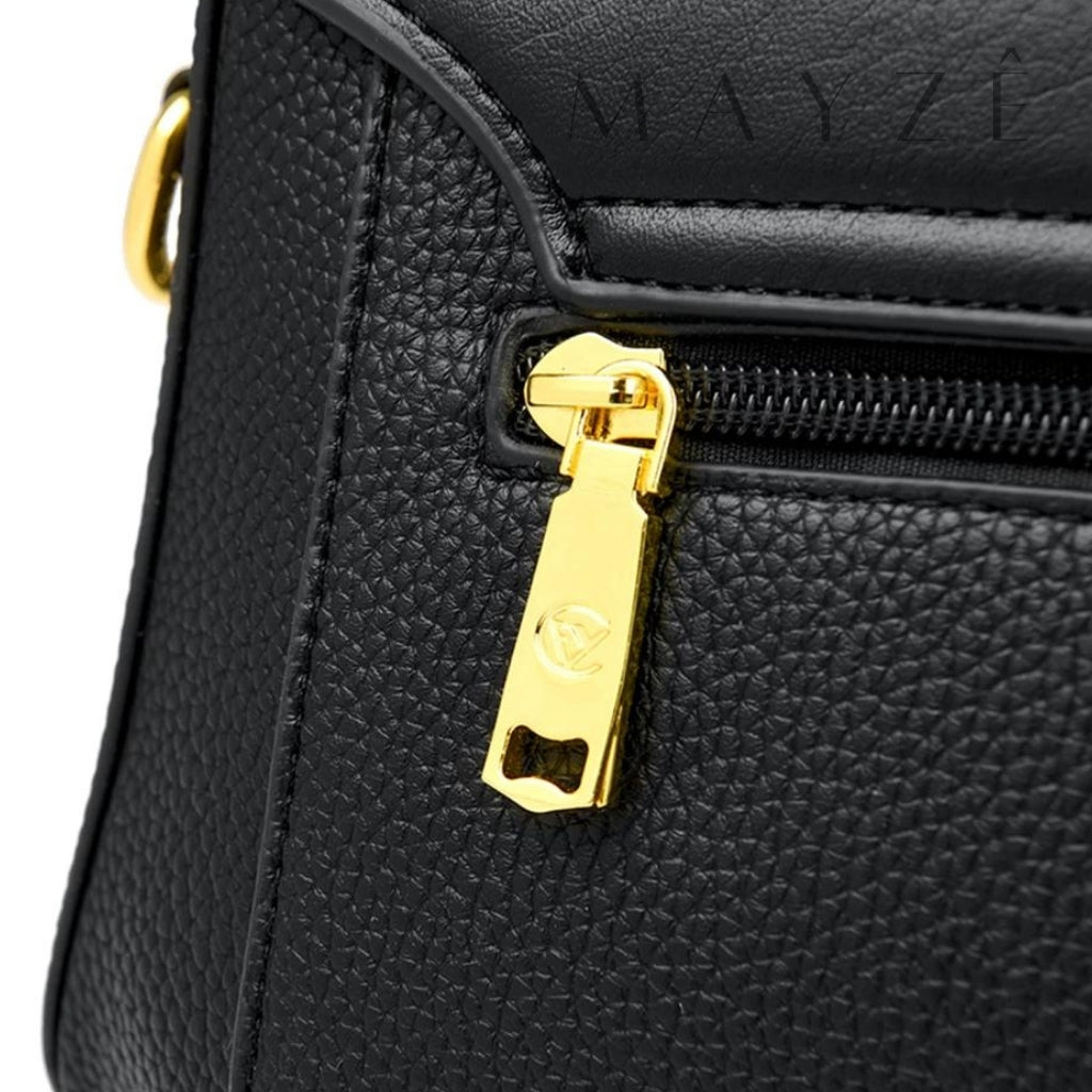 Loja Mayzê Oficial, Loja Mayzê, Mayzê, mayze, Loja de bolsas, bolsas, bolsa, bolsa Jaqueline, Jaqueline, bolsa de couro, bolsa pro dia a dia, bolsa de ombro, tiracolo, bolsa em alta, bolsa na moda, bolsa tiktok, bolsa instagram, bolsa em conta, bolsa em promoção, frete grátis, bolsa em promoção, bolsa com divisorias, bolsa grande, bolsa pratica, bolsa bege, bolsa preta, bolsa diferente, bolsa elegante, bolsa chique, bolsa chic, bolsa bonita