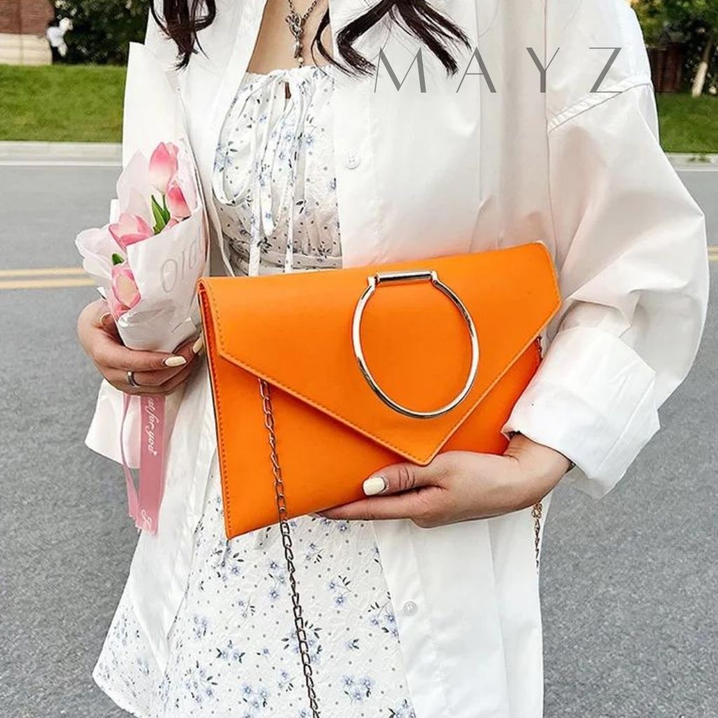 Loja Mayzê, bolsa cristina, cristina, bolsa carteira, bolsa da moda, bolsa na moda. novidades 2024, bolsa de festa, bolsa barata, bolsa elegante, bolsa simples, festas, casamento, casual, bolsa pra casamento, bolsa para festa, bolsa casual, mayze, mayzê