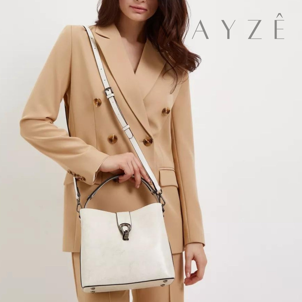 Loja Mayzê Oficial, Loja Mayzê, Mayzê, mayze, maize, maizê, bolsa de couro, bolsa de couro genuíno, couro legítmo, couro de vaca,Loja de bolsas, bolsas, bolsa, bolsa veronica, Verônica,bolsa pro dia a dia, bolsa de ombro, bolsa em alta, bolsa na moda, bolsa tiktok, bolsa instagram, bolsa em conta, bolsa em promoção, frete grátis, bolsa em promoção, bolsa pratica, bolsa marfim, bolsa marrom, bolsa diferente, bolsa elegante, bolsa chique, bolsa chic, bolsa bonita