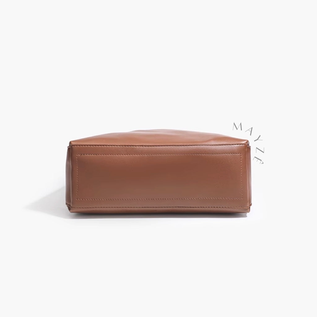 Bolsa de Couro Média Theresa, Loja Mayzê, Bolsa Theresa, bolsa grande, bolsa tote bag, bolsa espaçosa, bolsa de couro, bolsa em promoção, bolsa feminina, loja mayze, lojamayze.com.br, lojamayze.com