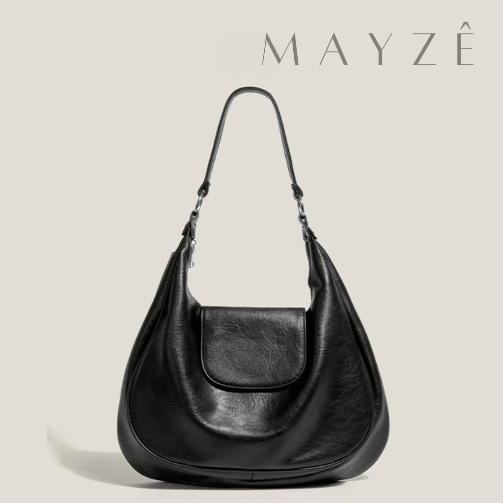 Bolsa De Ombro Feminina Marta, Loja Mayzê, Bolsa Marta, Bolsa de couro, bolsa grande, bolsa tote, bolsa de ombro, tote bag, bolsa espaçosa, bolsa elegante, bolsa coringa, bolsa vintage, bolsa versátil, bolsa em promoção, mayzê, mayze, lojamayze.com, lojamayze.com.br