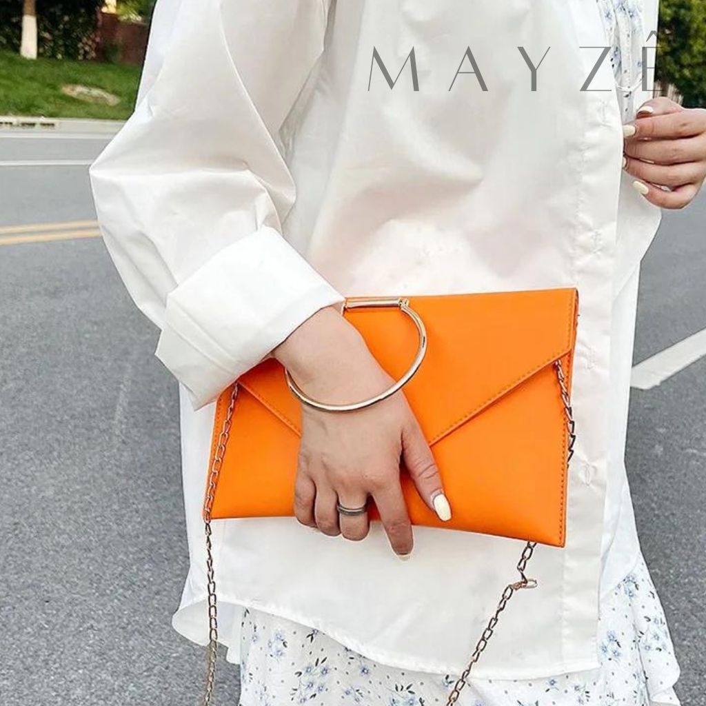 Loja Mayzê, bolsa cristina, cristina, bolsa carteira, bolsa da moda, bolsa na moda. novidades 2024, bolsa de festa, bolsa barata, bolsa elegante, bolsa simples, festas, casamento, casual, bolsa pra casamento, bolsa para festa, bolsa casual, mayze, mayzê