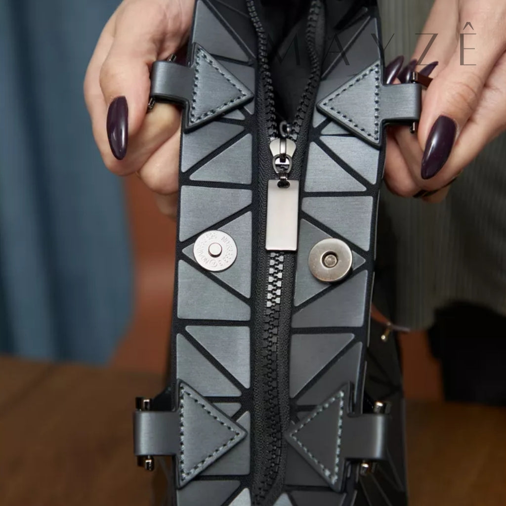 Loja Mayzê, bolsa Rosmeri, Rosmeri, bolsa grande, bolsa tote, bolsa da moda, bolsa na moda. novidades 2024, bolsa de festa, bolsa barata, bolsa elegante, bolsa simples, festas, casamento, casual, bolsa pra casamento, bolsa para festa, bolsa casual, mayze, mayzê, bolsa geométrica, bolsa elegante, frete grátis