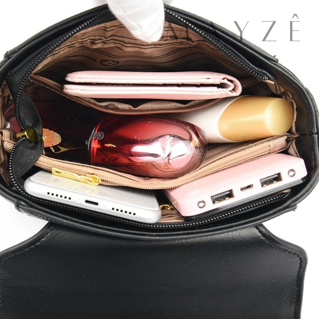 Loja Mayzê Oficial, Loja Mayzê, Mayzê, mayze, Loja de bolsas, bolsas, bolsa, bolsa Jaqueline, Jaqueline, bolsa de couro, bolsa pro dia a dia, bolsa de ombro, tiracolo, bolsa em alta, bolsa na moda, bolsa tiktok, bolsa instagram, bolsa em conta, bolsa em promoção, frete grátis, bolsa em promoção, bolsa com divisorias, bolsa grande, bolsa pratica, bolsa bege, bolsa preta, bolsa diferente, bolsa elegante, bolsa chique, bolsa chic, bolsa bonita