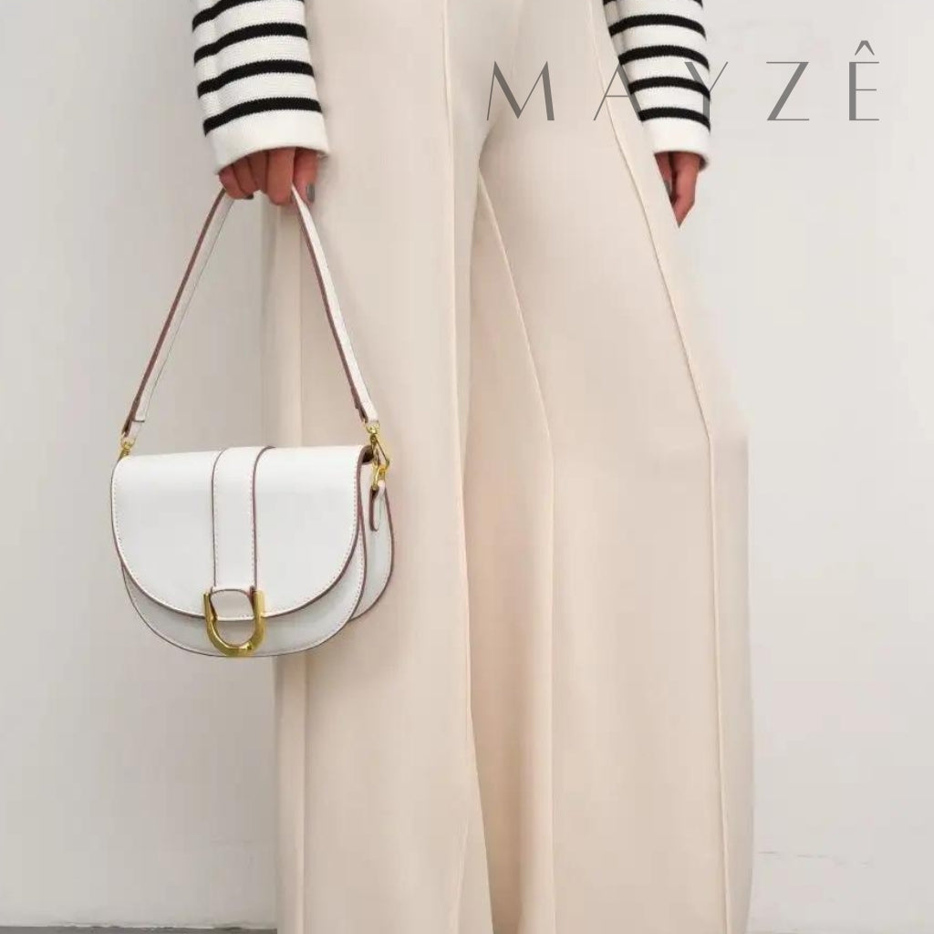 Loja Mayzê Oficial, Loja Mayzê, Mayzê, mayze, Loja de bolsas, bolsas, bolsa, bolsa Jéssica, Jéssica, bolsa de couro, bolsa pro dia a dia, bolsa de ombro, tiracolo, bolsa em alta, bolsa na moda, bolsa tiktok, bolsa instagram, bolsa em conta, bolsa em promoção, frete grátis, bolsa em promoção, bolsa com divisorias, bolsa grande, bolsa pratica, bolsa branca, bolsa preta, bolsa diferente, bolsa elegante, bolsa chique, bolsa chic, bolsa bonita