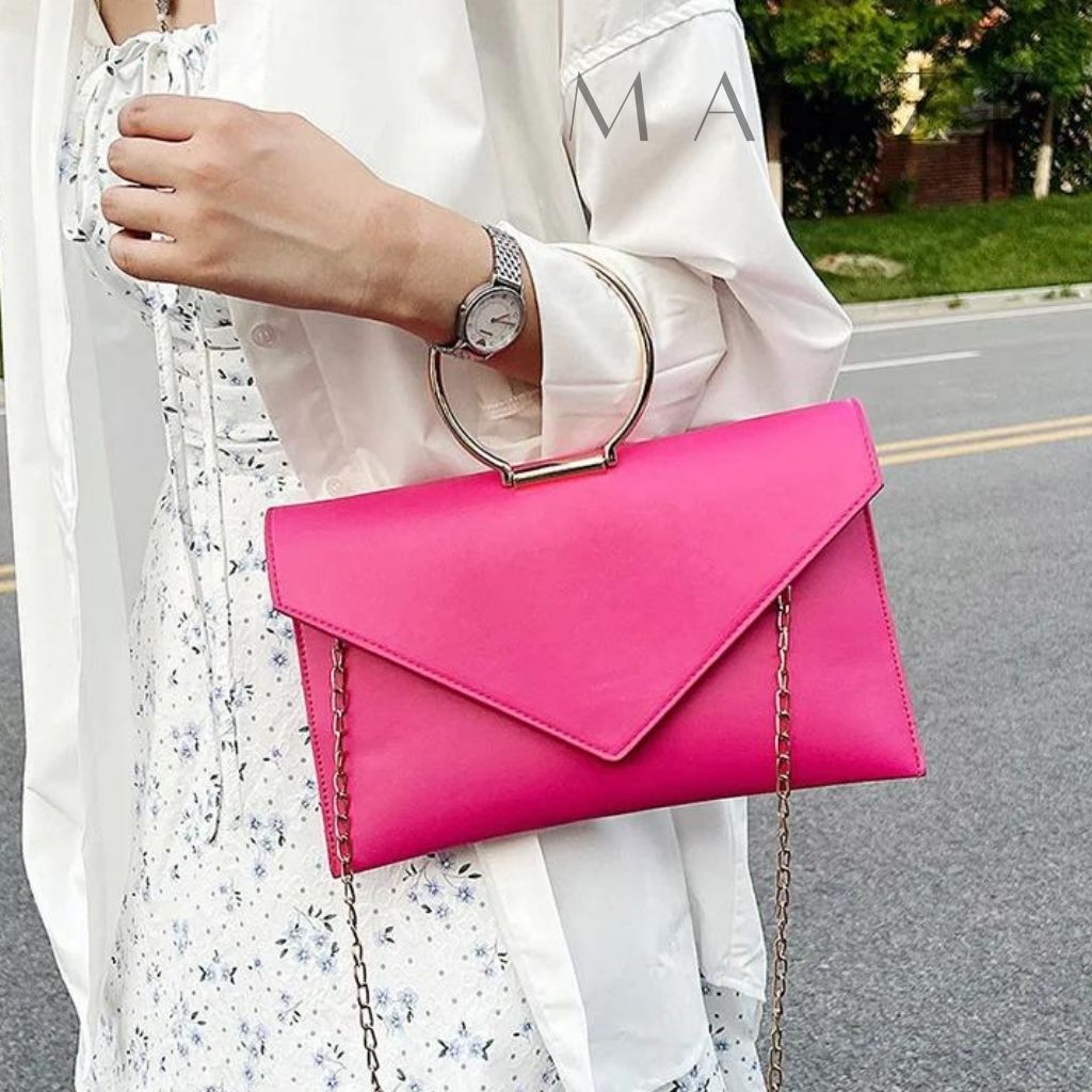 Loja Mayzê, bolsa cristina, cristina, bolsa carteira, bolsa da moda, bolsa na moda. novidades 2024, bolsa de festa, bolsa barata, bolsa elegante, bolsa simples, festas, casamento, casual, bolsa pra casamento, bolsa para festa, bolsa casual, mayze, mayzê