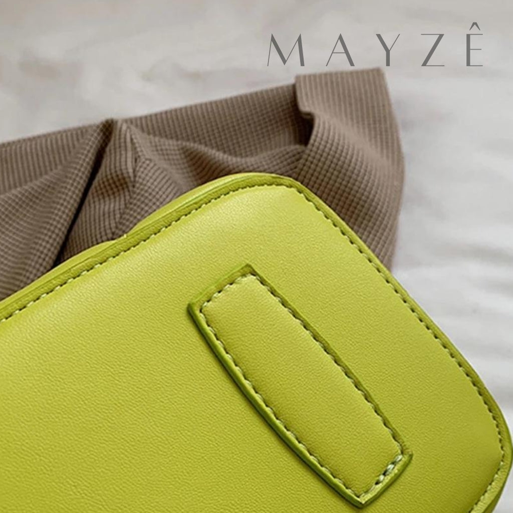 Loja Mayzê Oficial, Loja Mayzê, Mayzê, mayze, Loja de bolsas, bolsas, bolsa, bolsa Isadora, Isadora, bolsa de couro, bolsa pro dia a dia, bolsa de ombro, tiracolo, bolsa em alta, bolsa na moda, bolsa tiktok, bolsa instagram, bolsa em conta, bolsa em promoção, frete grátis, bolsa em promoção, bolsa com divisorias, bolsa grande, bolsa pratica, bolsa bege, bolsa preta, bolsa diferente, bolsa elegante, bolsa chique, bolsa chic, bolsa bonita