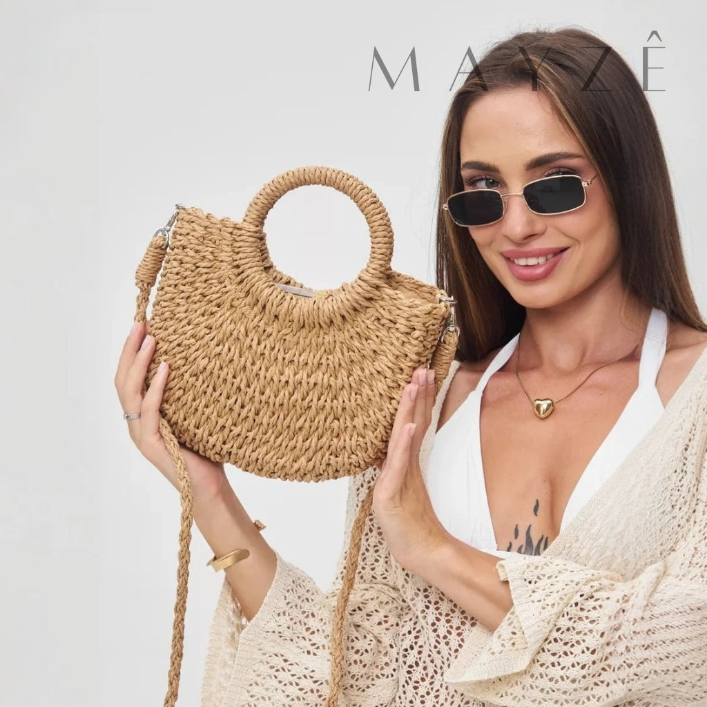 Bolsa de Praia Isa mine, Loja Mayzê, Bolsa Isa, bolsa de palha, bolsa de verão, bolsa da moda, bolsa de praia, bolsa meia-lua, bolsa geométrica, bolsa moda praia, loja mayze, bolsa em promoção, bolsa de verão, lojamayze.com, lojamayze.com.br, loja mayze, Mayzê, mayzeoficial