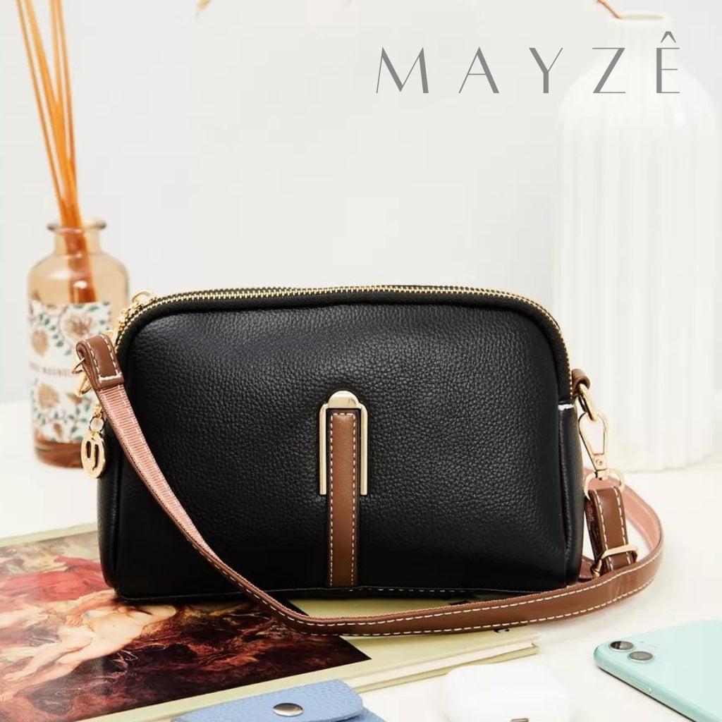 Bolsa Couro Legítimo Crossbody Clara, Loja Mayzê, Bolsa Clara, bolsa de couro, bolsa de qualidade, bolsa feminina, bolsa crossbody, bolsa tiracolo, bolsa de ombro, bolsa versátil, bolsa de academia, bolsa de shopping, bolsa em promoção, mayzê, mayze, lojamayze.com.br, lojamayze.com.