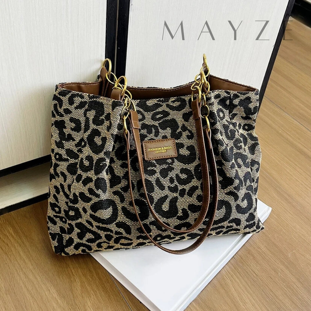 Bolsa Média Tarsila Animal Print, Loja Mayzê, Bolsa Tarsila, bolsa grande, bolsa tote bag, bolsa espaçosa, bolsa feminina, tote bag, loja mayze, bolsa do dia a dia, www.lojamayze.com.br, www.lojamayze.com