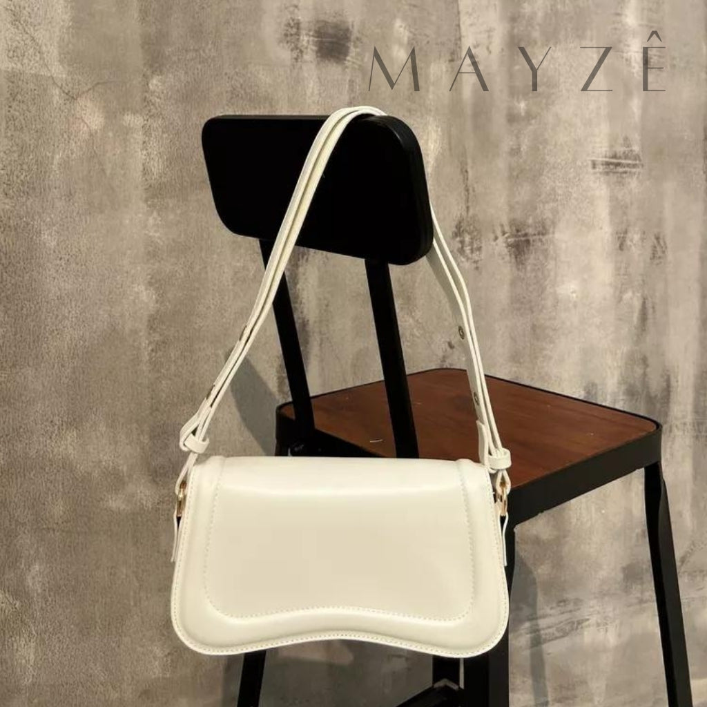 Loja Mayzê, Bolsa Manuela, bolsa da moda, bolsa de grife, bolsa em alta, bolsa de luxo, bolsa feminina, bolsa tentencia, bolsa em promoção, loja mayze, bolsa em promoção, bolsa de luxo, bolsa assimétrica, bolsa linda, bolsa jwpei