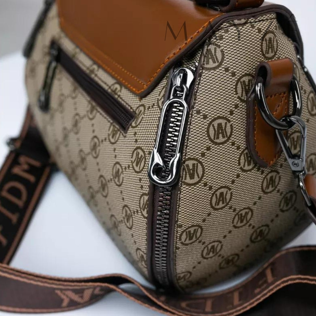 Loja Mayzê Oficial, Loja Mayzê, Mayzê, mayze, Loja de bolsas, bolsas, bolsa, bolsa Mila, Mila, bolsa de couro, bolsa pro dia a dia, bolsa de ombro, tiracolo, bolsa em alta, bolsa na moda, bolsa tiktok, bolsa instagram, bolsa em conta, bolsa em promoção, frete grátis, bolsa em promoção, bolsa com divisorias, bolsa grande, bolsa pratica, bolsa Bege, bolsa Colorida,  bolsa diferente, bolsa elegante, bolsa chique, bolsa chic, bolsa bonita