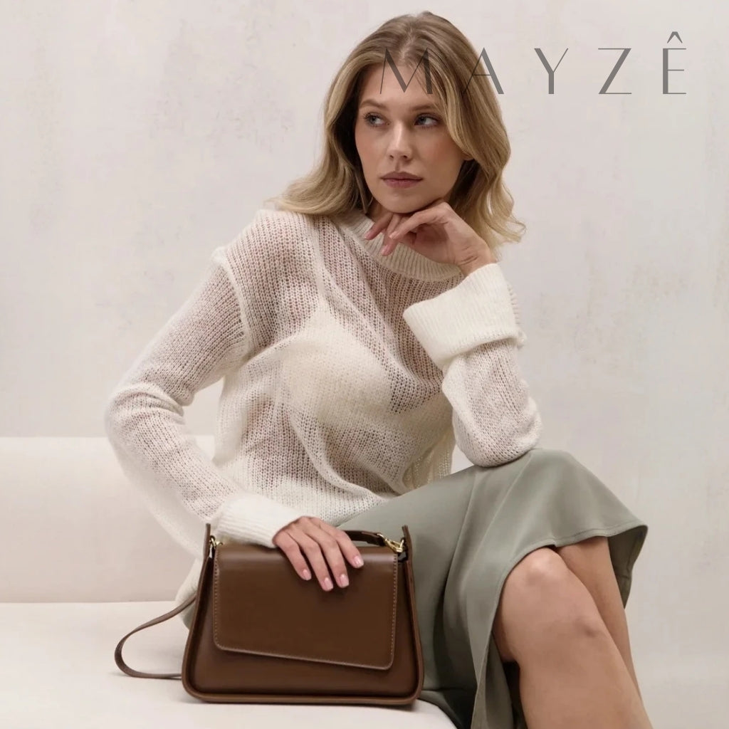 Bolsa de Ombro Minimalista Isabel, Loja Mayzê, Bolsa Isabel, bolsa de grife, bolsa diferente, bolsa em alta, bolsa da moda, bolsa imponente, bolsa de festa, bolsa de mão, bolsa em promoção, bolsa de couro, mayzê, mayze, lojamayze.com, lojamayze.com.br