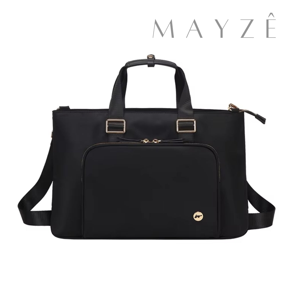 Bolsa Para Notebook Acadêmica Violet, Loja Mayzê Oficial, Loja Mayzê, Mayzê, mayze, Loja de bolsas, bolsas, bolsa de couro, bolsa pro dia a dia, crossbody, tiracolo, bolsa em alta, bolsa na moda, bolsa tiktok, bolsa instagram, bolsa em conta, bolsa em promoção, frete grátis, bolsa em promoção, bolsa com divisorias, bolsa bonita, bolsa pratica, bolsa Marrom, bolsa preta, bolsa diferente, bolsa elegante, bolsa chique, bolsa bonita, notebook, bolsa para notebook, www.lojamayze.com.br, www.lojamayze.com