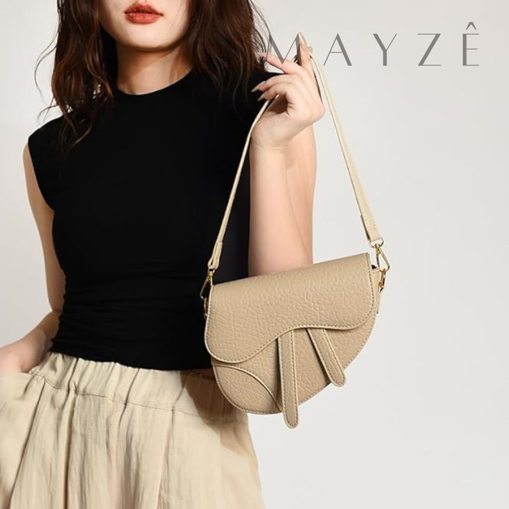 Bolsa Tiracolo Pequena Ruty, Loja Mayzê, Bolsa Ruty, bolsa em alta, bolsa da moda, bolsa de grife, bolsa Dior, bolsa elegante, bolsa de festa, bolsa de luxo, bolsa em promoção, mayzê, mayze, lojamayze.com, lojamayze.com.br