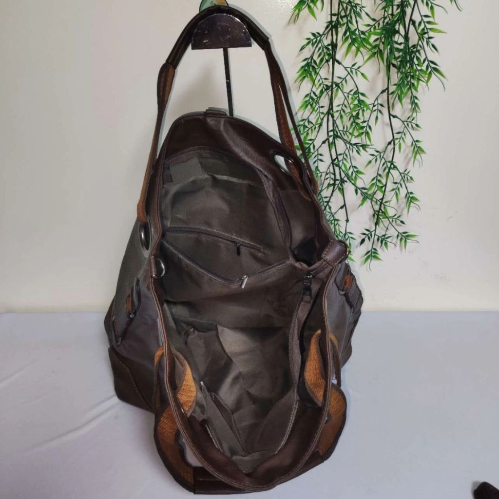 Bolsa Grande Feminina Léa Travail, https://lojamayze.com.br/products/bolsa-grande-feminina-lea-travail