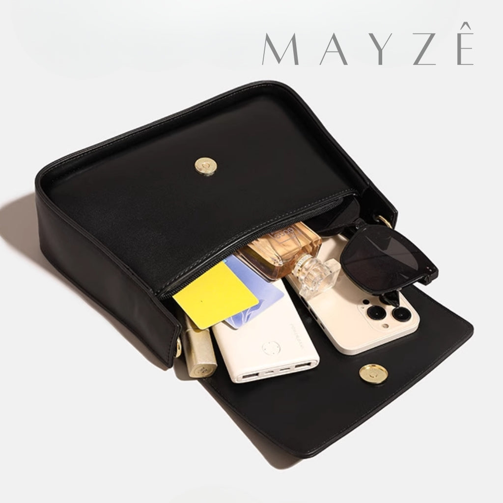 Bolsa de Ombro Minimalista Isabel, Loja Mayzê, Bolsa Isabel, bolsa de grife, bolsa diferente, bolsa em alta, bolsa da moda, bolsa imponente, bolsa de festa, bolsa de mão, bolsa em promoção, bolsa de couro, mayzê, mayze, lojamayze.com, lojamayze.com.br