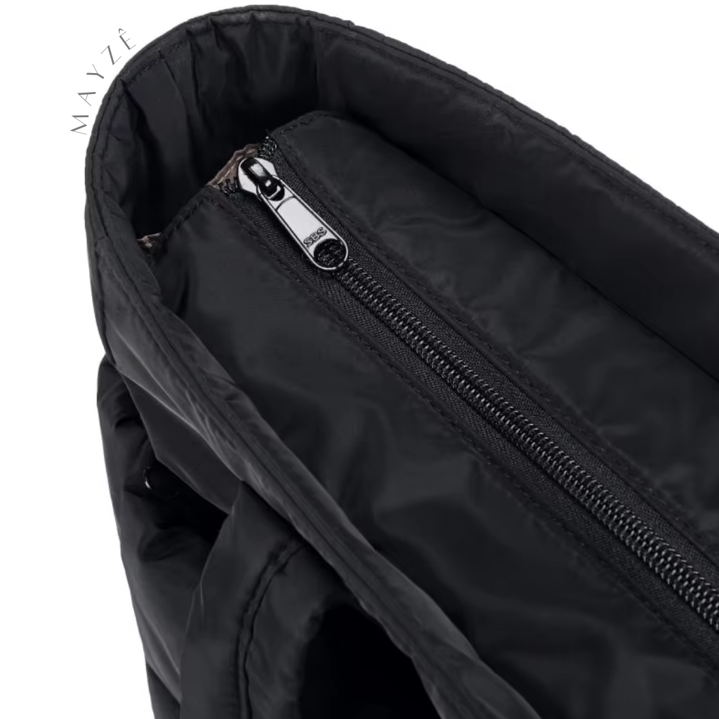 Bolsa Média Soft Nailah,
Loja Mayzê Oficial, Loja Mayzê, Mayzê, mayze, Loja de bolsas, bolsas, bolsa, bolsa Nailah, Nailah, bolsa média, bolsa de ombro, bolsa elegante, bolsa soft, bolsa pratica, bolsa inteligente, lojamayze.com, lojamayze.com.br