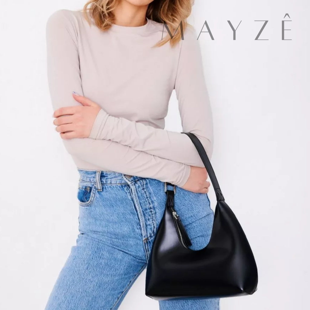 Loja Mayzê, Bolsa July, Bolsa Hobo, bolsa em alta, bolsa marrom, bolsa da moda, bolsa de festa, bolsa versátil, bolsa elegante, bolsa baguete, bolsa de ombro, bolsa em promoção, bolsa do tiktok, bolsa do instagram, bolsa do facebook, bolsa preta, bolsa branca, bolsa café, mayzê, mayze