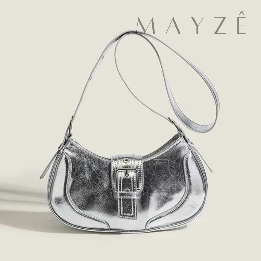 Bolsa Hobo Média Simone, Bolsa Simone,Simone, bolsa, Loja Mayzê Oficial, Loja Mayzê, Loja de bolsa, loja bolsa, Mayzê mayze, bolsa hobo, hobo, bolsa preteada, bolsa de ombro, bolsa de mão, bolsa de festa, bolsa barata, bolsa em conta, bolsa com frete grátis, bolsa brilhante, bolsa de luxo, bolsa média