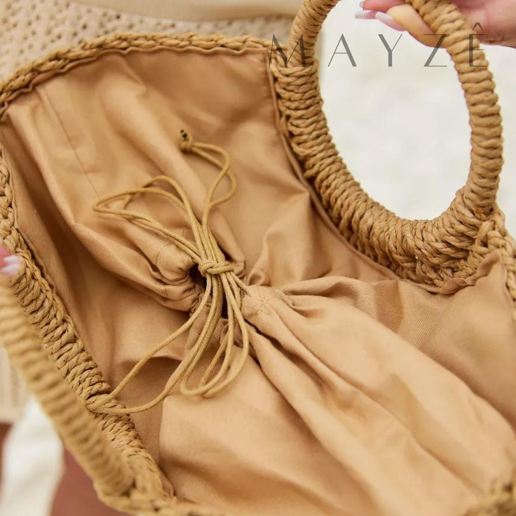 Loja Mayzê, Bolsa Isa, bolsa de palha, bolsa de verão, bolsa da moda, bolsa de praia, bolsa meia-lua, bolsa geométrica, bolsa moda praia, loja mayze, bolsa em promoção, bolsa de verão.