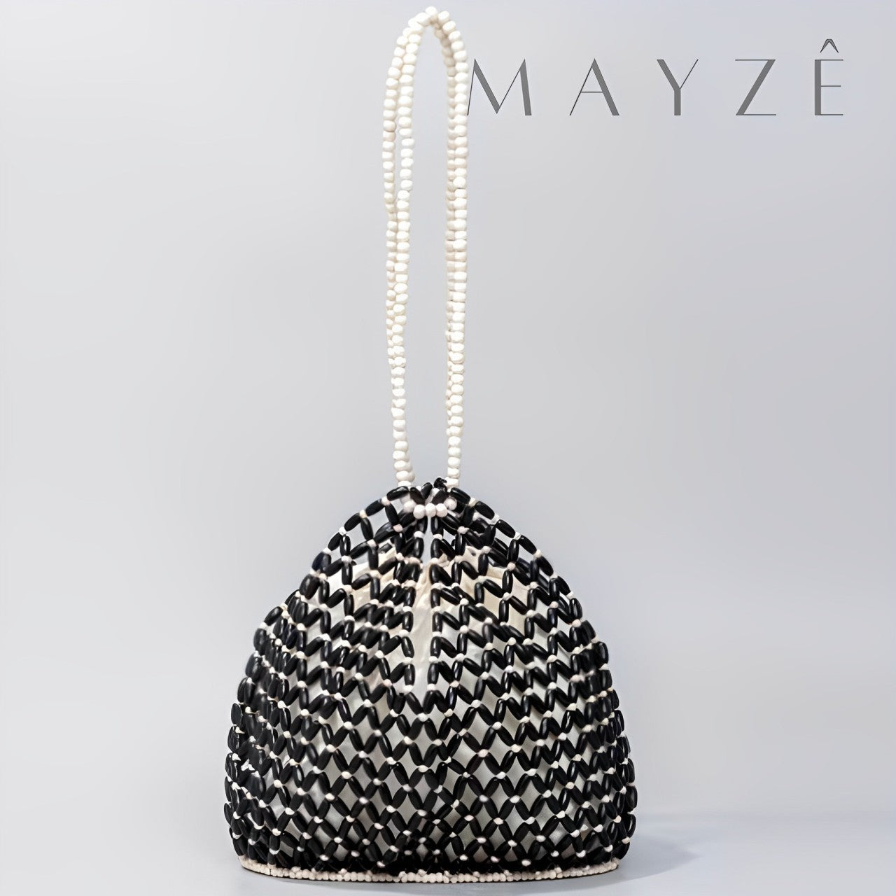 Bolsa de Praia Macramê Nalú,
Loja Mayzê Oficial, Loja Mayzê, Mayzê, mayze, Loja de bolsas, bolsas, bolsa, bolsa nalú, nalu, bolsa de macramé, Bolsa de praia, verão, mar, oceano, moda praia, domingo de praia, bolsa pro dia a dia, bolsa de ombro, bolsa em alta, bolsa na moda, bolsa tiktok, bolsa instagram, bolsa em conta, bolsa em promoção, frete grátis, bolsa em promoção, bolsa pequena, bolsa pratica, bolsa de macramê, lojamayze.com, lojamayze.com.br