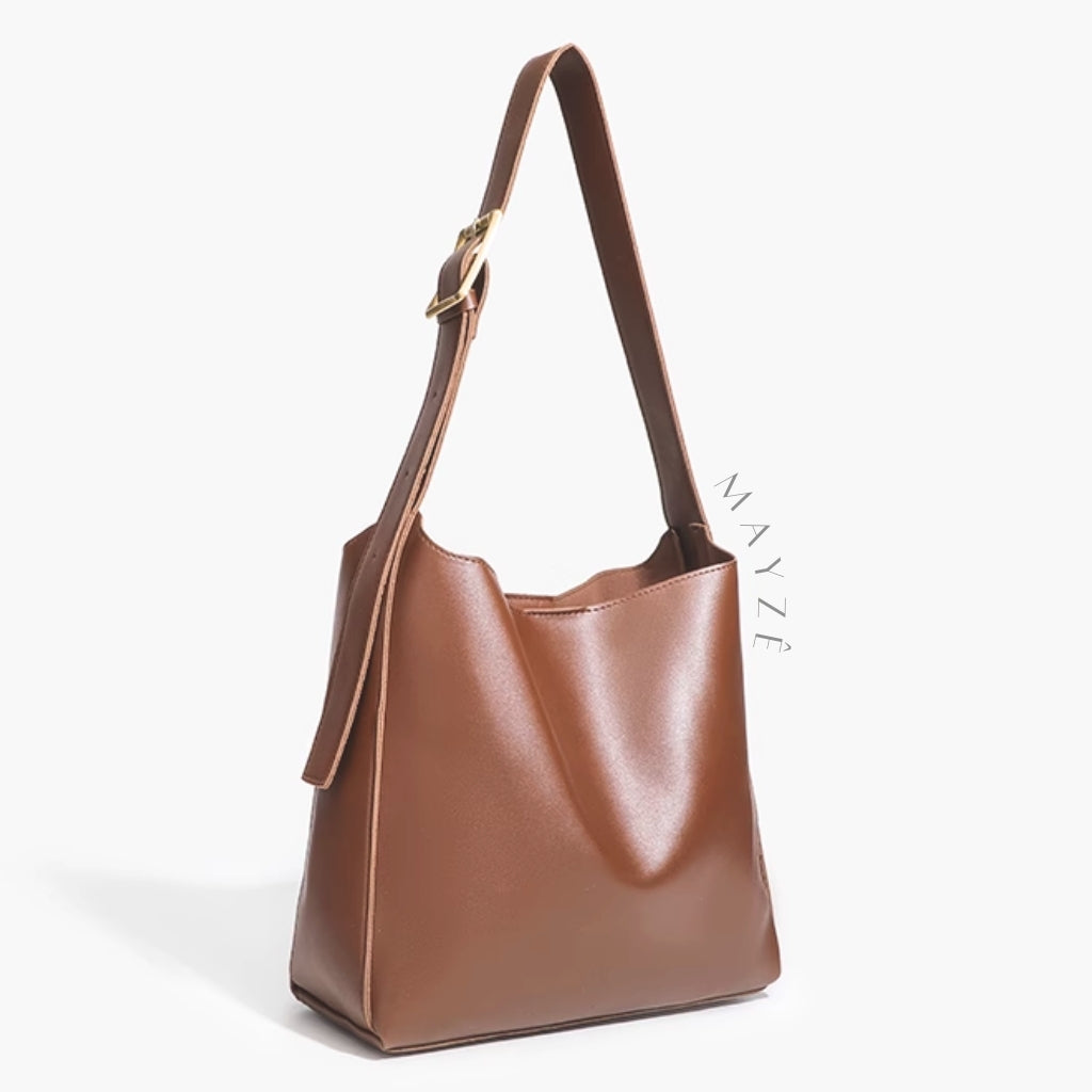Bolsa de Couro Média Theresa, Loja Mayzê, Bolsa Theresa, bolsa grande, bolsa tote bag, bolsa espaçosa, bolsa de couro, bolsa em promoção, bolsa feminina, loja mayze, lojamayze.com.br, lojamayze.com
