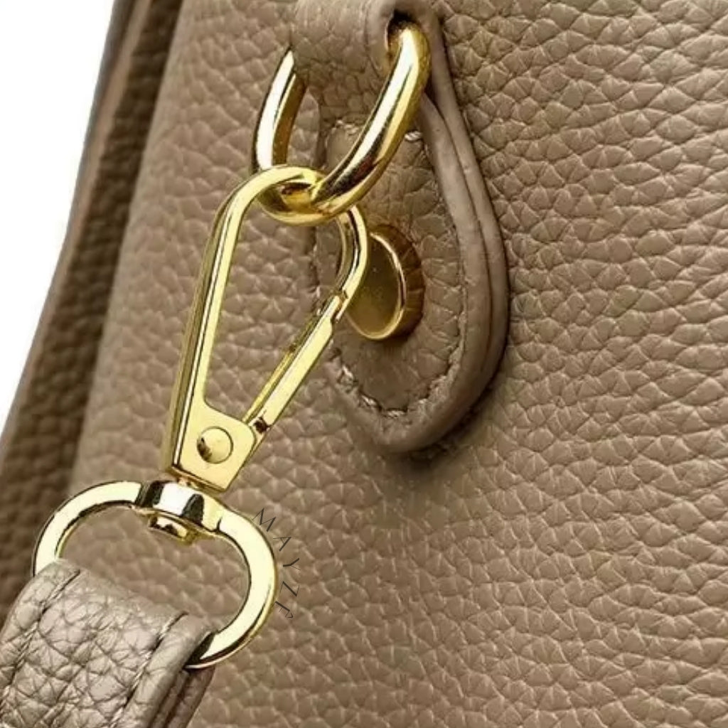 Loja Mayzê, Bolsa Couro Tiracolo Serena, Loja Mayzê, bolsa de mão, bolsa de couro, bolsa feminina, bolsa crossbody, bolsa tiracolo, mayze, lojamayze.com, lojamayze.com.br