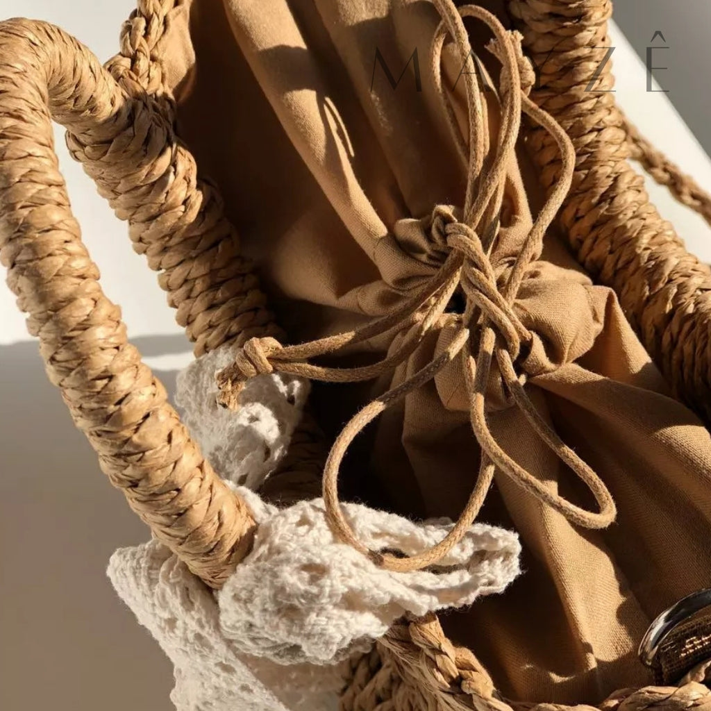 Bolsa de Praia Isa mine, Loja Mayzê, Bolsa Isa, bolsa de palha, bolsa de verão, bolsa da moda, bolsa de praia, bolsa meia-lua, bolsa geométrica, bolsa moda praia, loja mayze, bolsa em promoção, bolsa de verão, lojamayze.com, lojamayze.com.br, loja mayze, Mayzê, mayzeoficial