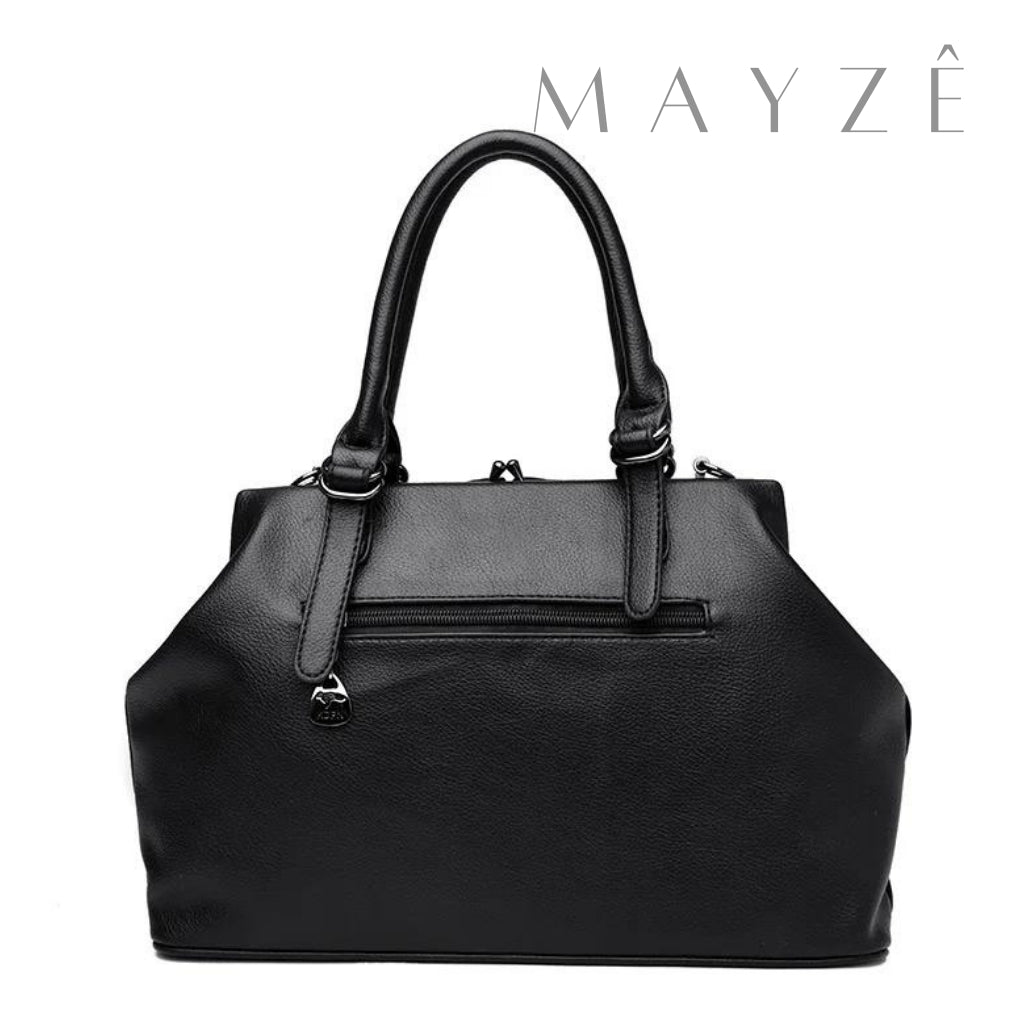 Bolsa Vintage Média Minerva, Loja Mayzê Oficial, Loja Mayzê, Mayzê, mayze, Loja de bolsas, bolsas, bolsa, bolsa Minerva, Minerva, bolsa de couro, bolsa pro dia a dia, crossbody, tiracolo, bolsa em alta, bolsa na moda, bolsa tiktok, bolsa instagram, bolsa em conta, bolsa em promoção, frete grátis, bolsa em promoção, bolsa com divisorias, bolsa grande, bolsa pratica, bolsa azul, bolsa preta, bolsa diferente, bolsa elegante, bolsa chique, bolsa chic, bolsa bonita