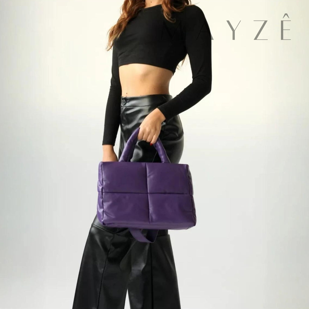 Bolsa Puffer Grande Thalya, Loja Mayzê, Bolsa Thalya, Bolsa soft, bolsa elegante, bolsa moderna, bolsa chique, bolsa européia, bolsa de luxo, bolsa de frio, bolsa confortável, bolsa em promoção, bolsa de material alcochoado, mayze, mayzê