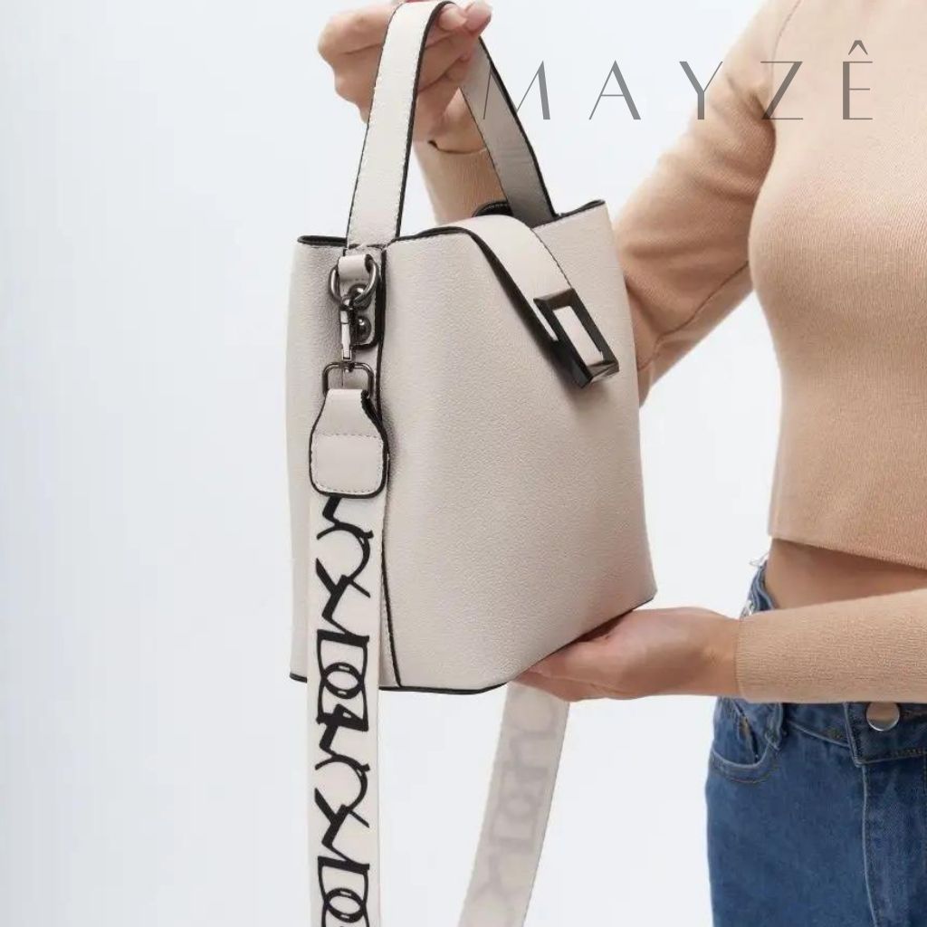 Bolsa Léia Fall, leia fall, léia de outono, bolsa léia da mayzê, bolsa léia fall, bolsa léia novidade, Loja Mayzê, mayzê, mayze, bolsa média, bolsa de mão, bolsa de ombro, bolsa crossbody, bolsa barata, bolsa em promoção, loja de bolsas, bolsa com frete grátis, bolsa em conta, bolsa pro dia a dia, bolsa bonita