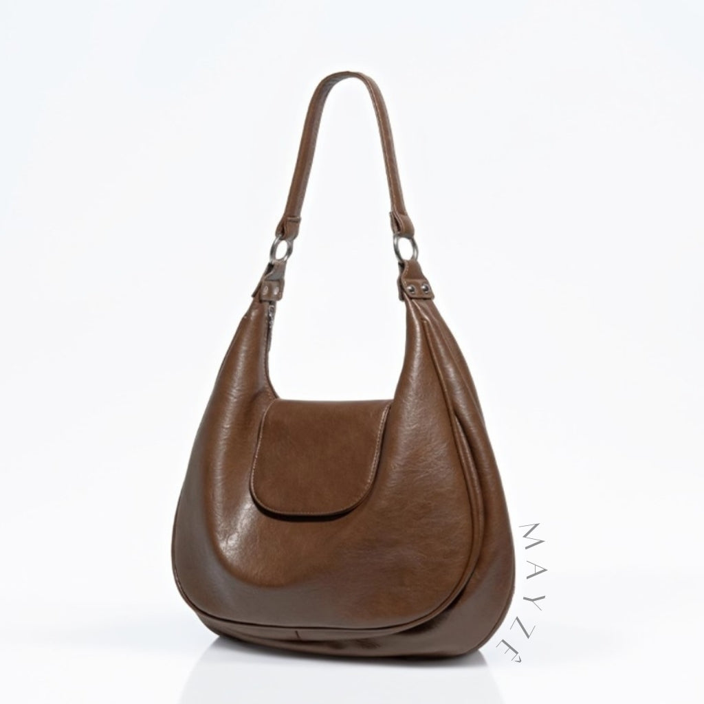 Bolsa De Ombro Feminina Marta, Loja Mayzê, Bolsa Marta, Bolsa de couro, bolsa grande, bolsa tote, bolsa de ombro, tote bag, bolsa espaçosa, bolsa elegante, bolsa coringa, bolsa vintage, bolsa versátil, bolsa em promoção, mayzê, mayze, lojamayze.com, lojamayze.com.br