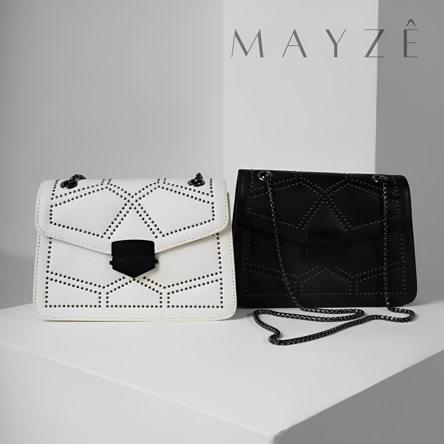 Bolsa Estruturada Tiracolo Vivienne, Loja Mayzê Oficial, Loja Mayzê, Mayzê, mayze, Loja de bolsas, bolsas, bolsa, bolsa Vivienne, Vivienne, bolsa de couro, bolsa pro dia a dia, crossbody, tiracolo, bolsa em alta, bolsa na moda, bolsa tiktok, bolsa instagram, bolsa em conta, bolsa em promoção, frete grátis, bolsa em promoção, bolsa com divisorias, bolsa Média, bolsa pratica, bolsa roxa, bolsa preta, bolsa diferente, bolsa elegante, bolsa chique, bolsa feminina, lojamayze.com, lojamayze.com.br