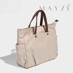 Bolsa Para Notebook Acadêmica Valencia, Loja Mayzê Oficial, Loja Mayzê, Mayzê, mayze, Loja de bolsas, bolsas, bolsa de couro, bolsa pro dia a dia, crossbody, tiracolo, bolsa em alta, bolsa na moda, bolsa tiktok, bolsa instagram, bolsa em conta, bolsa em promoção, frete grátis, bolsa em promoção, bolsa com divisorias, bolsa bonita, bolsa pratica, bolsa Marrom, bolsa preta,  bolsa diferente, bolsa elegante, bolsa chique, bolsa bonita, notebook, bolsa para notebook, www.lojamayze.com.br, www.lojamayze.com