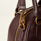 Bolsa Tiracolo Camurça Pequena Liana, Loja Mayzê, camurça, bolsa de camurça mayze, lojamayze.com, lojamayze.com.br