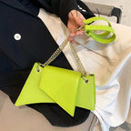 Loja Mayzê, Bolsa Lorena, bolsa de grife, bolsa da moda, bolsa em alta, bolsa assimétrica, bolsa elegante, bolsa em promoção, baolsa feminina, loja mayze