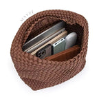 Loja Mayzê, Bolsa Grande Tressê Ingrid, bolsa grande, bolsa de ombro, bolsa trançada, bolsa da moda, bolsa do tiktok, bolsa elegante, bolsa bottega veneta, bolsa em promoção, bolsa de luxo, bolsa em alta, bolsa erika. lojamayze.com, lojamayze.com.br