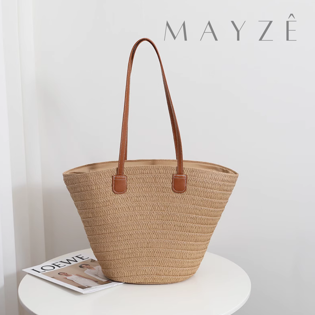 Bolsa Média de Praia em Ráfia Yara, Loja Mayzê, Bolsa Yara, bolsa de palha, bolsa de verão, bolsa da moda, bolsa de praia, bolsa grande, bolsa espaçosa, bolsa tote bag, bolsa moda praia, loja mayze, bolsa em promoção, bolsa de verão, www.lojamayze.com.br,www.lojamayze.com