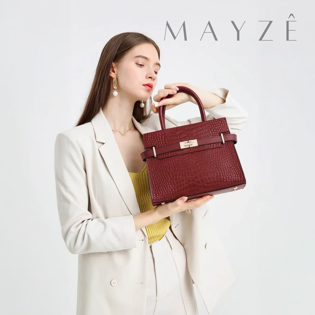 Loja Mayzê Oficial, Loja Mayzê, Mayzê, Mayze, Bolsa Couro Legítimo Crocodilo Claire, bolsa de couro, bolsa de couro genuíno, bolsa de mão, bolsa tiracolo, bolsa crossbody, bolsa de luxo, bolsa de grife, bolsa em promoção, lojamayze.com, lojamayze.com.br
