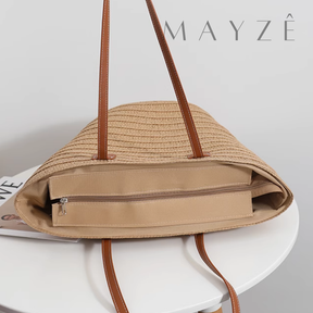 Bolsa Média de Praia em Ráfia Yara, Loja Mayzê, Bolsa Yara, bolsa de palha, bolsa de verão, bolsa da moda, bolsa de praia, bolsa grande, bolsa espaçosa, bolsa tote bag, bolsa moda praia, loja mayze, bolsa em promoção, bolsa de verão, www.lojamayze.com.br,www.lojamayze.com