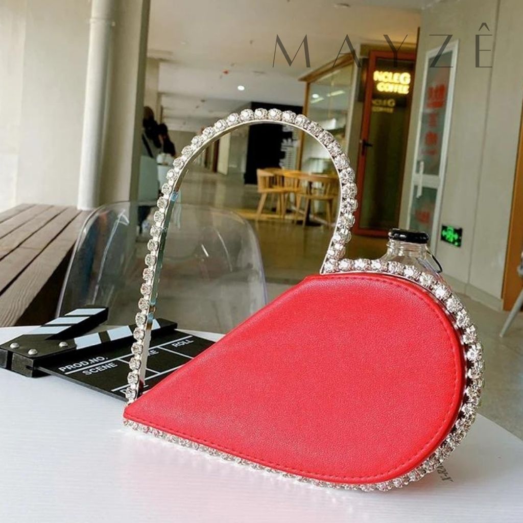Loja Mayzê, Bolsa Giovana, bolsa feminina, bolsa de festa, bolsa de mão, bolsa clunch, bolsa coração, bolsa diamante, bolsa em alta, bolsa da moda, bolsa em promoção, mayzê, mayze