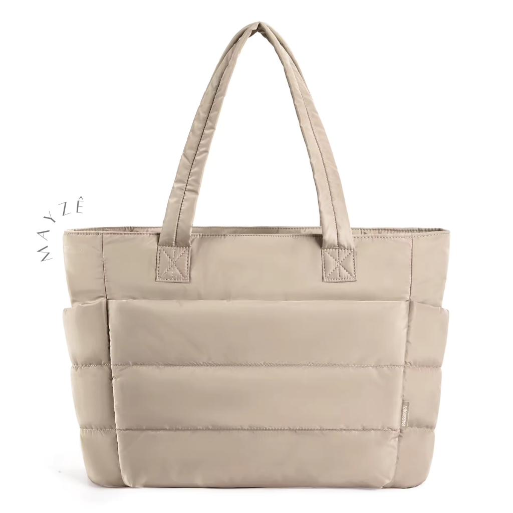 Bolsa Média Soft Nailah, 
Loja Mayzê Oficial, Loja Mayzê, Mayzê, mayze, Loja de bolsas, bolsas, bolsa, bolsa Nailah, Nailah, bolsa média, bolsa de ombro, bolsa elegante, bolsa soft, bolsa pratica, bolsa inteligente, lojamayze.com, lojamayze.com.br