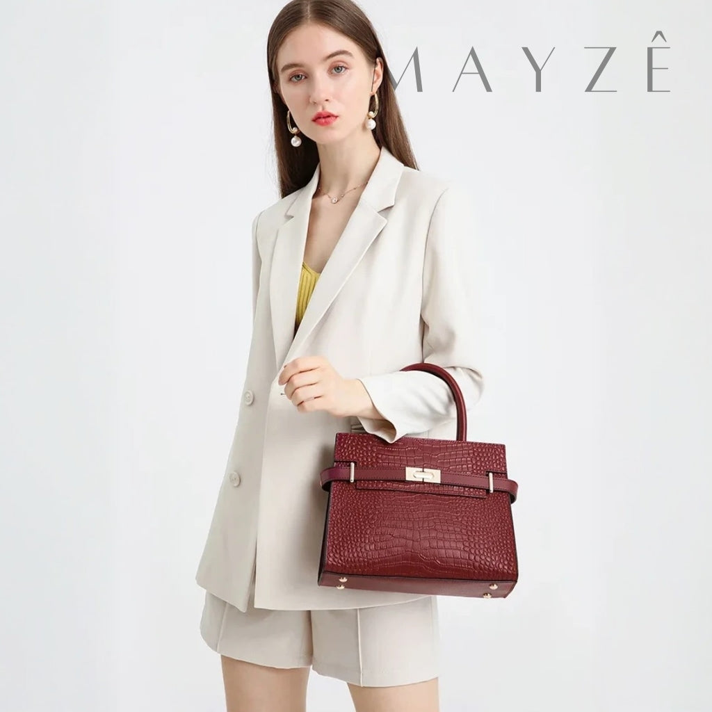 Loja Mayzê Oficial, Loja Mayzê, Mayzê, Mayze, Bolsa Couro Legítimo Crocodilo Claire, bolsa de couro, bolsa de couro genuíno, bolsa de mão, bolsa tiracolo, bolsa crossbody, bolsa de luxo, bolsa de grife, bolsa em promoção, lojamayze.com, lojamayze.com.br